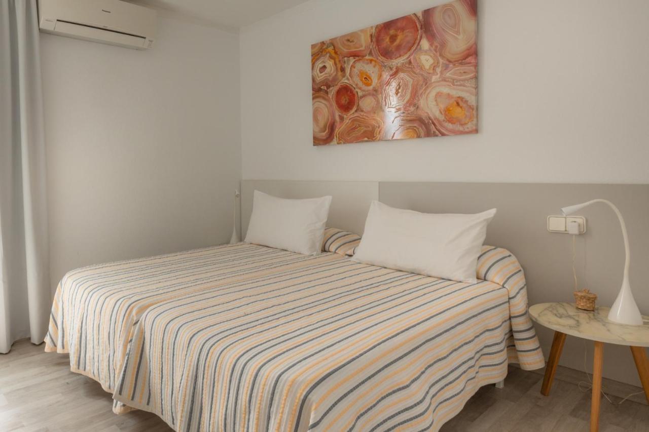 Apartamento 1 Habitacion A 10 M De La Playa, Am Rentals โปเญนซา ภายนอก รูปภาพ