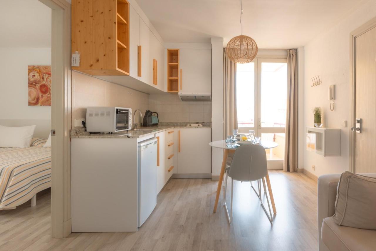 Apartamento 1 Habitacion A 10 M De La Playa, Am Rentals โปเญนซา ภายนอก รูปภาพ